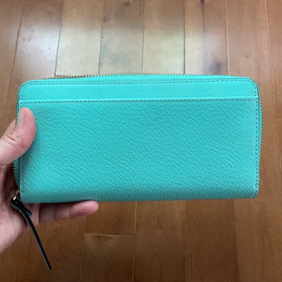 Kate Spade Wallet - Picture 3 of 3